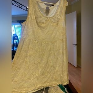 Cream colored dress. Torrid size 2. Really cute